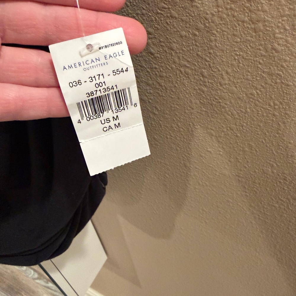 American Eagle Black Soft & Sexy Top - Picture 3 of 5